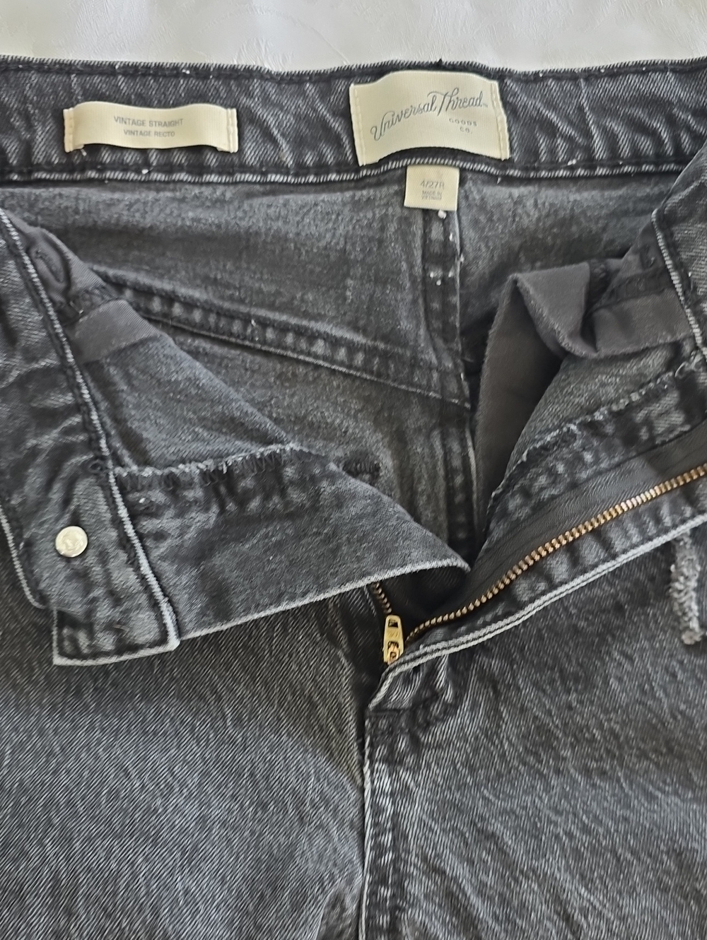 Universal Thread Washed Black High-Rise Straight Jeans